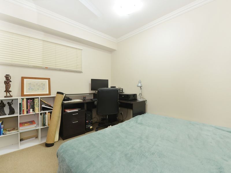 313/2-8 Centenary Close, Manoora QLD 4870