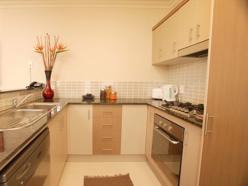 1131/12-21 Gregory Street, Westcourt QLD 4870