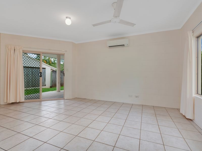 9 Dodd Court, Mooroobool QLD 4870
