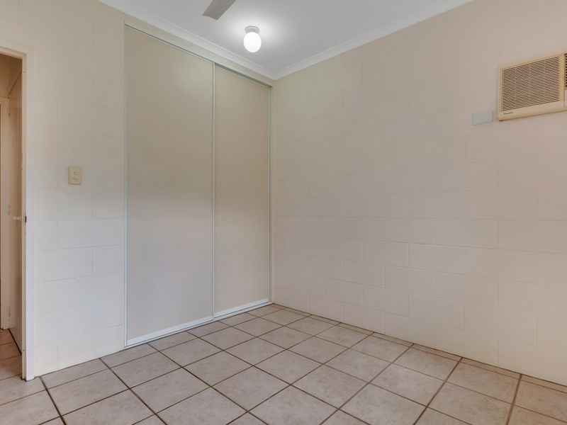 9 Dodd Court, Mooroobool QLD 4870