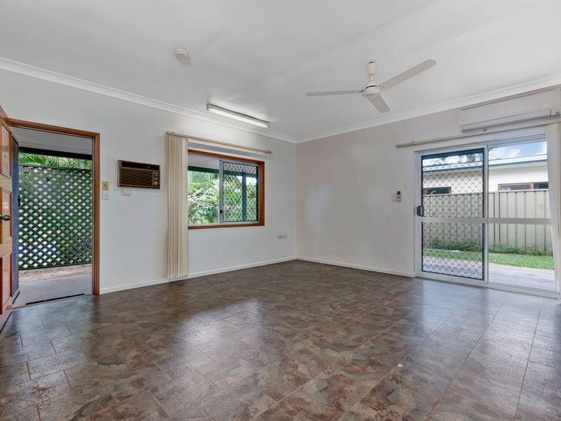 27 Ramsey Drive, Kanimbla QLD 4870