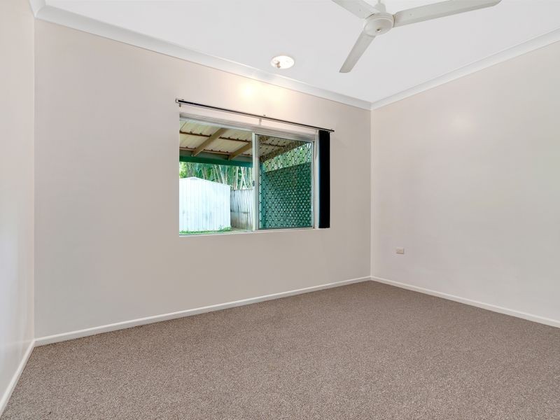 27 Ramsey Drive, Kanimbla QLD 4870