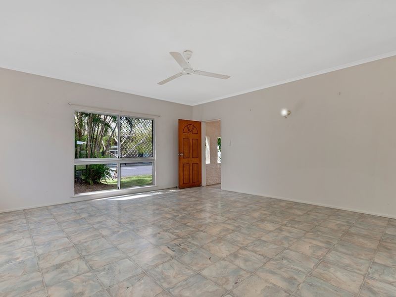 85 McLaughlin Road, Bentley Park QLD 4869