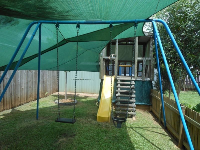 Bentley Park QLD 4869