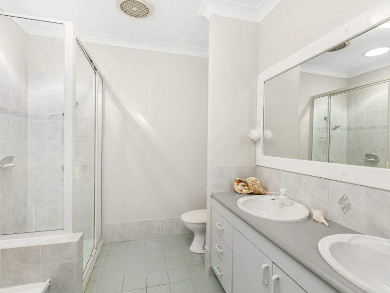 5/3 Quetta Close, Manoora QLD 4870
