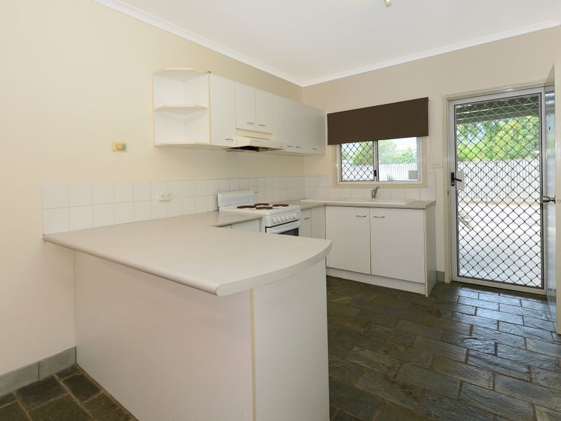 6/14 Springfield Crescent, Manoora QLD 4870