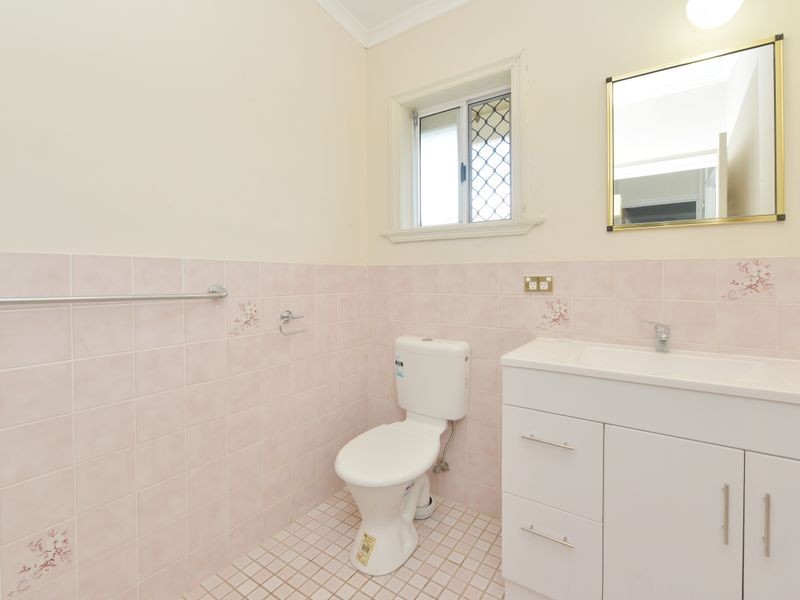 15/404 McCoombe Street, Mooroobool QLD 4870