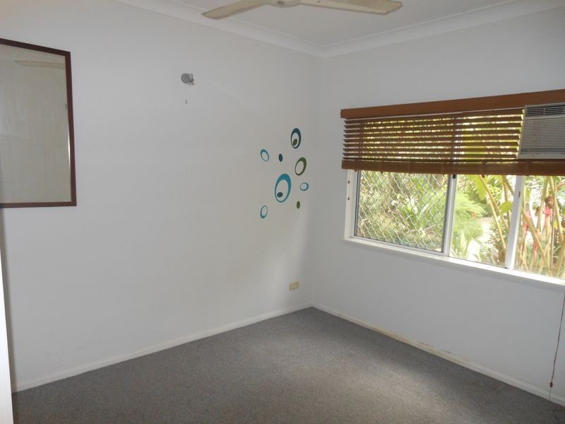 8/24 Springfield Crescent, Manoora QLD 4870