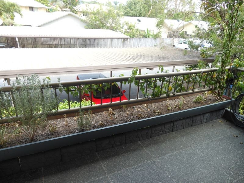 27/439 Severin Street, Manunda QLD 4870
