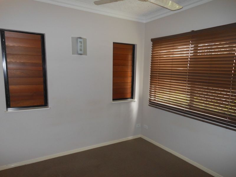 1/83 Hayward Street, Mooroobool QLD 4870