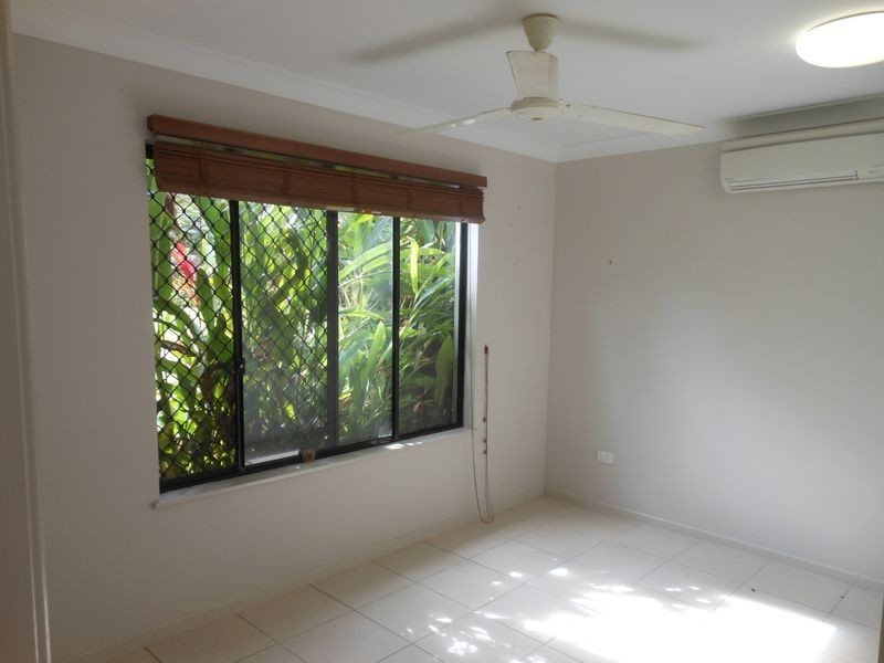 89 Gamburra Drive, Redlynch QLD 4870