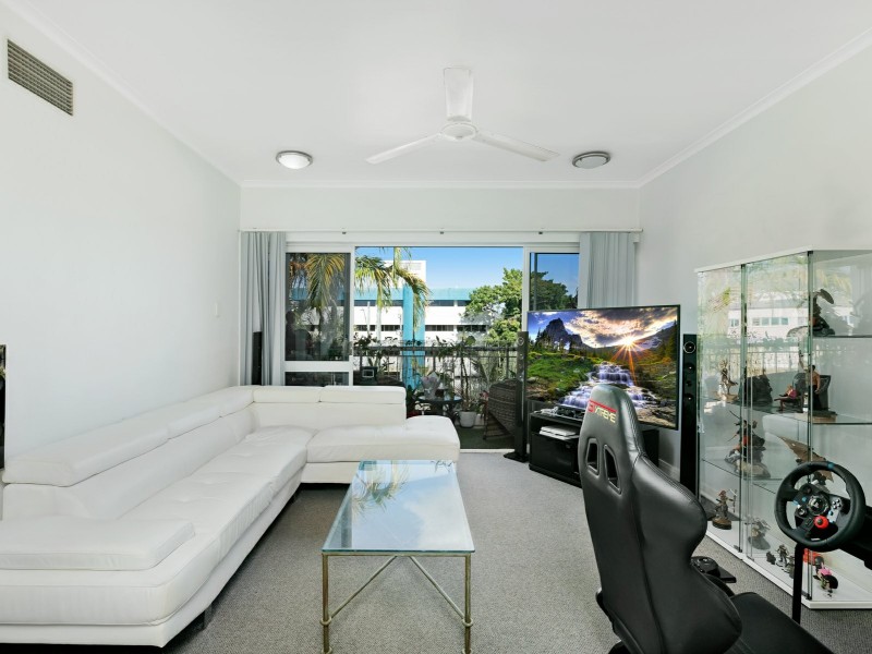 20/14 Upward Street, Cairns North QLD 4870