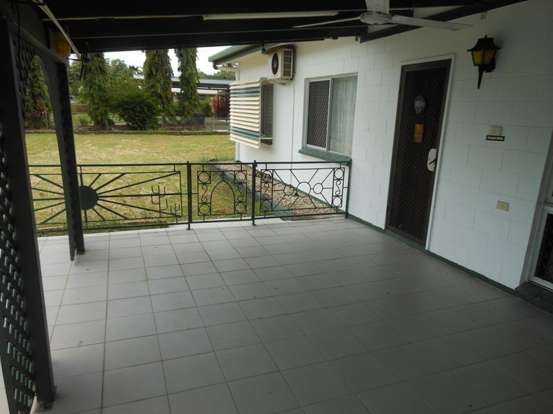 81 Toogood Road, Woree QLD 4868