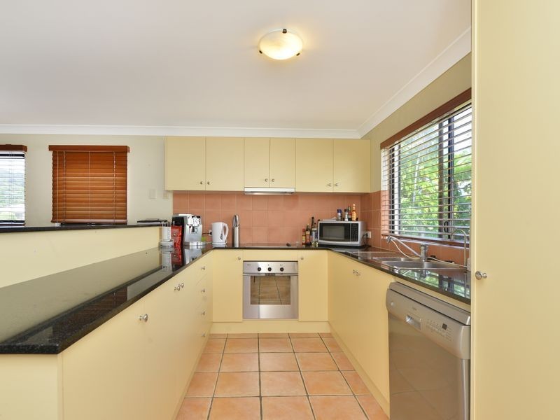 3/111 Collins Avenue, Edge Hill QLD 4870