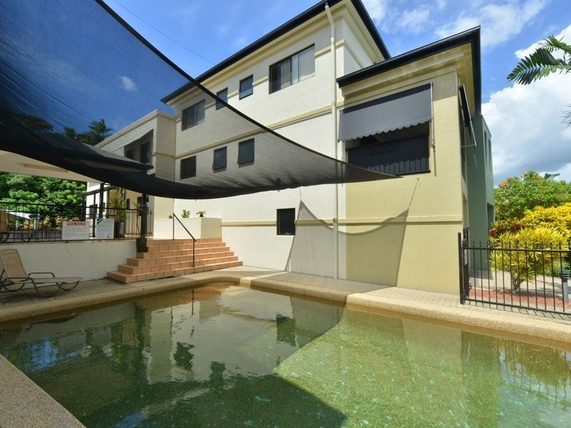 3/111 Collins Avenue, Edge Hill QLD 4870