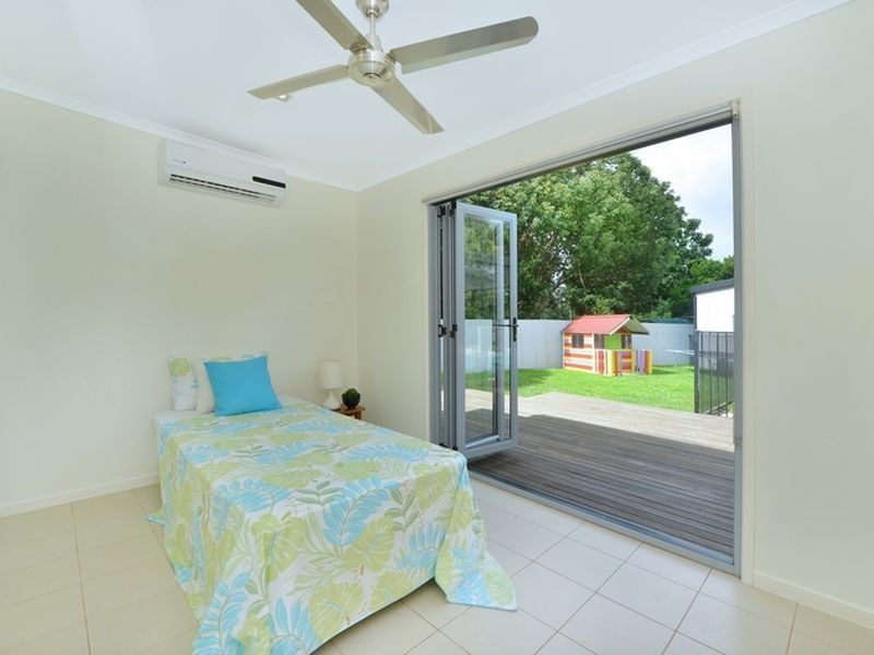 46 Atherton Street, Whitfield QLD 4870
