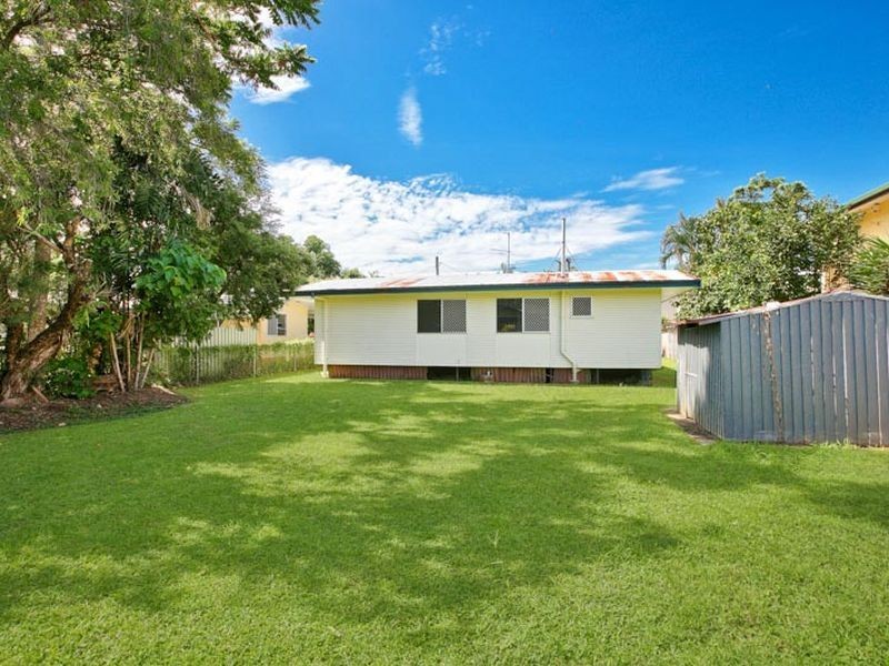 92 Birch Street, Manunda QLD 4870