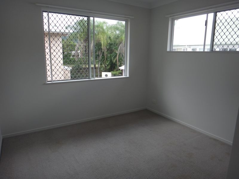 4/8 Springfield Crescent, Manoora QLD 4870