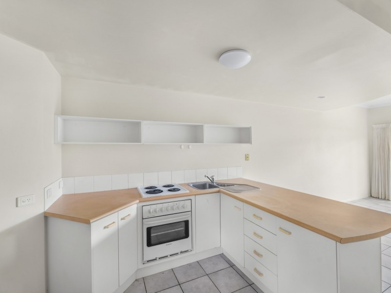 22/7a Grantala Street, Manoora QLD 4870