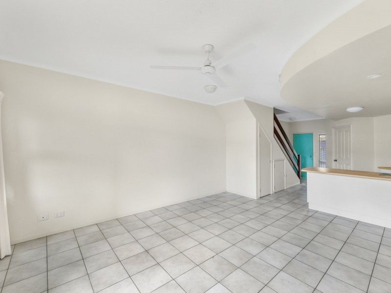22/7a Grantala Street, Manoora QLD 4870