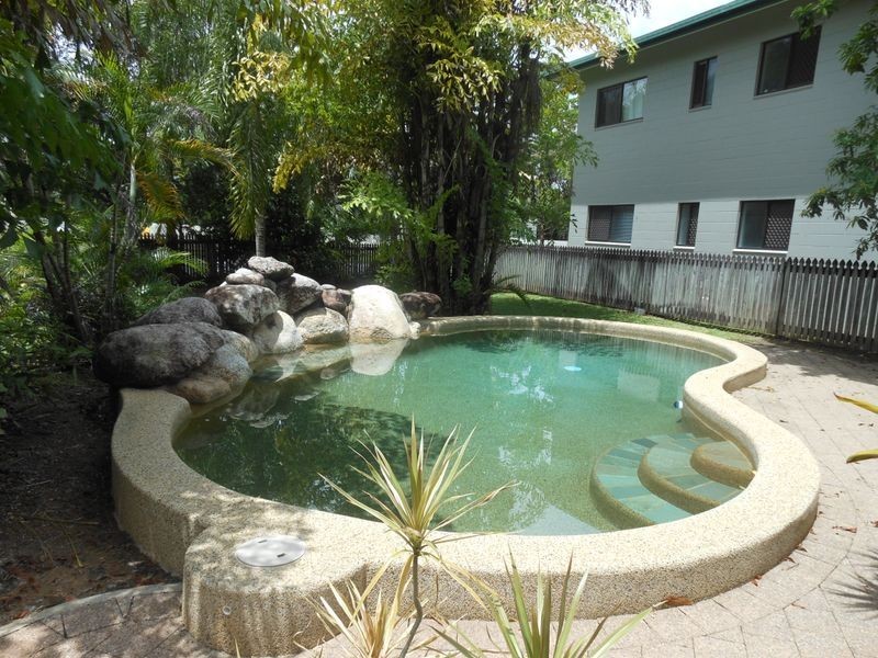 2/17 Grantala Street, Manoora QLD 4870