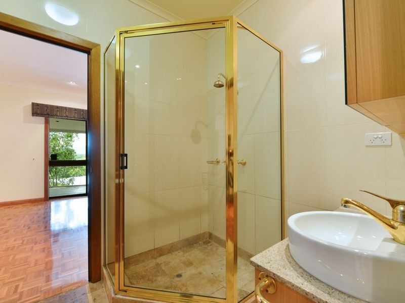 1 Koppen Terrace, Mooroobool QLD 4870