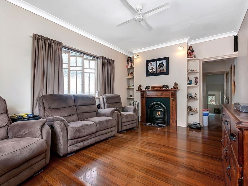 9 Casella Street, Earlville QLD 4870