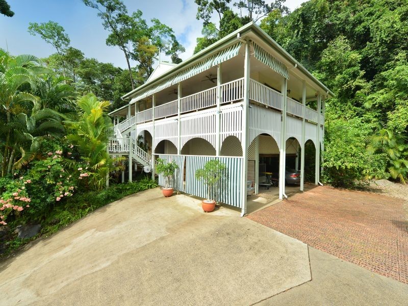 10 Cyathea, Kamerunga QLD 4870