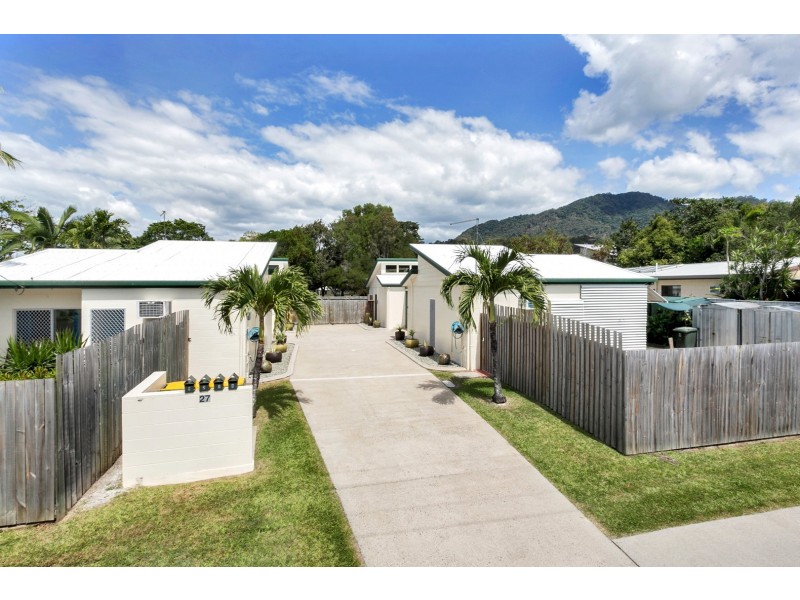 Unit 2/27 Brooks Street, Whitfield QLD 4870