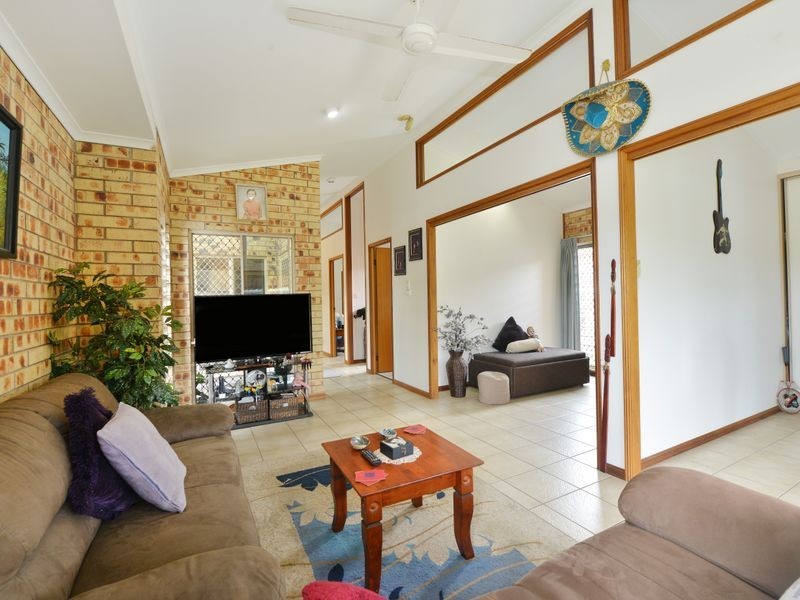 1/11 Moody Street, Manunda QLD 4870
