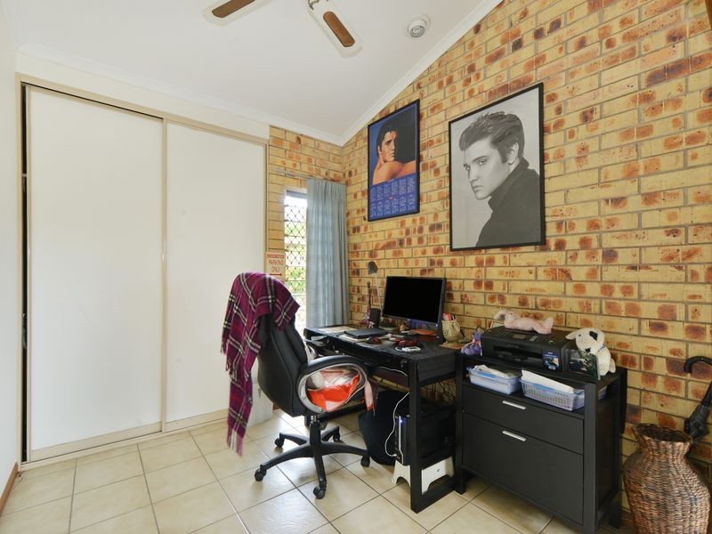 1/11 Moody Street, Manunda QLD 4870