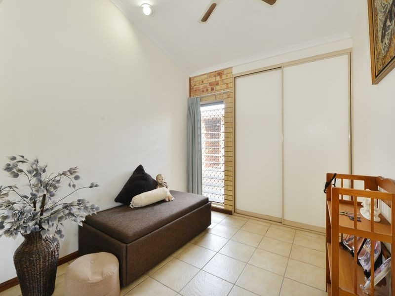 1/11 Moody Street, Manunda QLD 4870