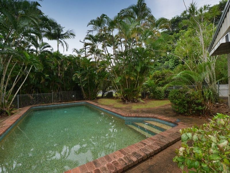2 Maree Street, Freshwater QLD 4870