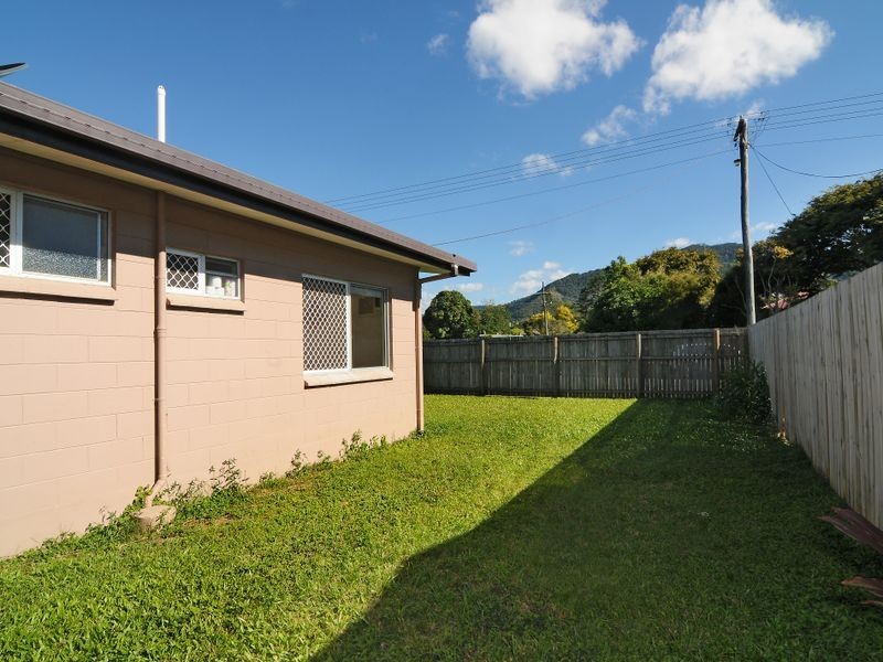 1/1 Conlan, Manoora QLD 4870