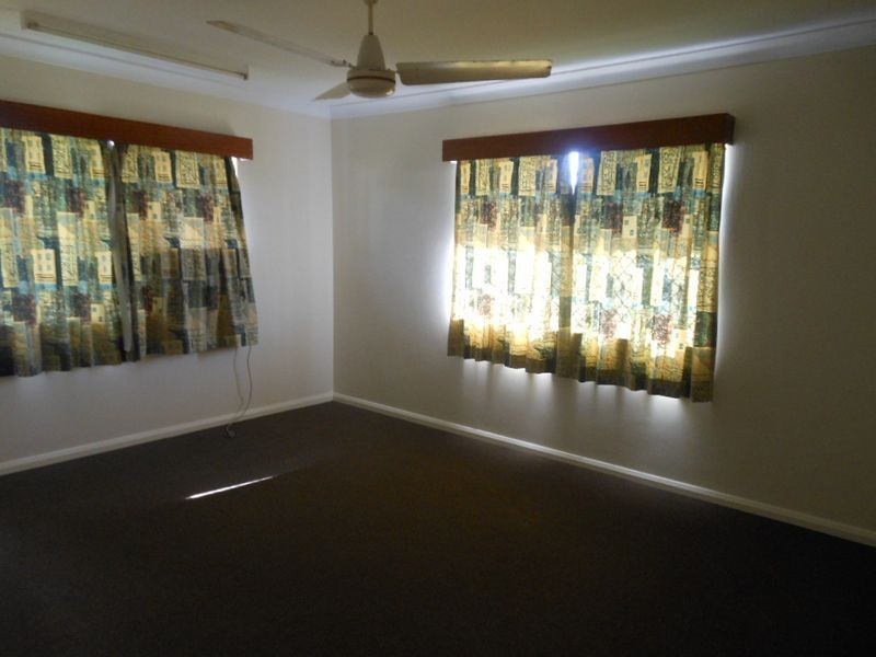 41 Creedy, Westcourt QLD 4870