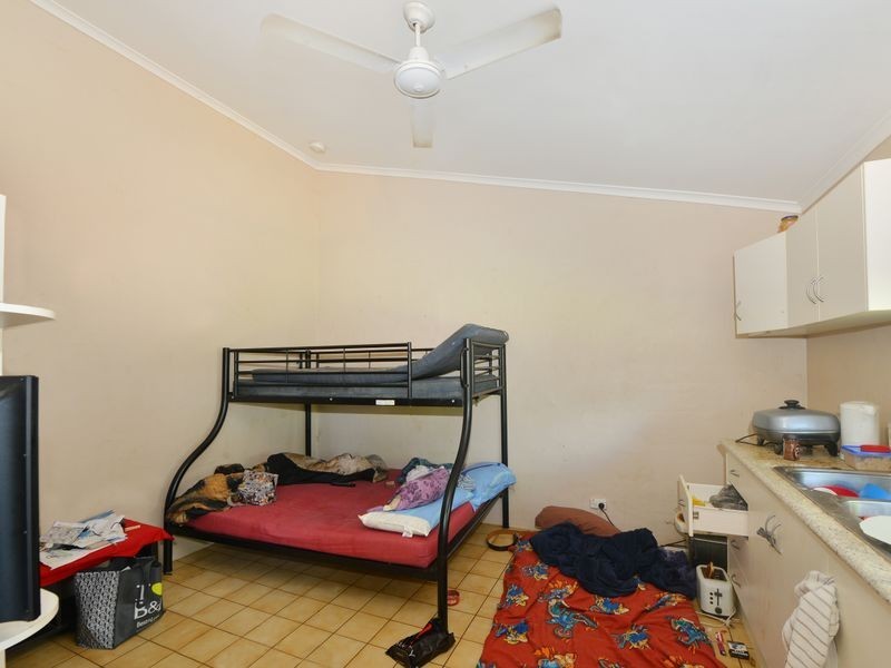 1/7 McLachlan Street, Manunda QLD 4870