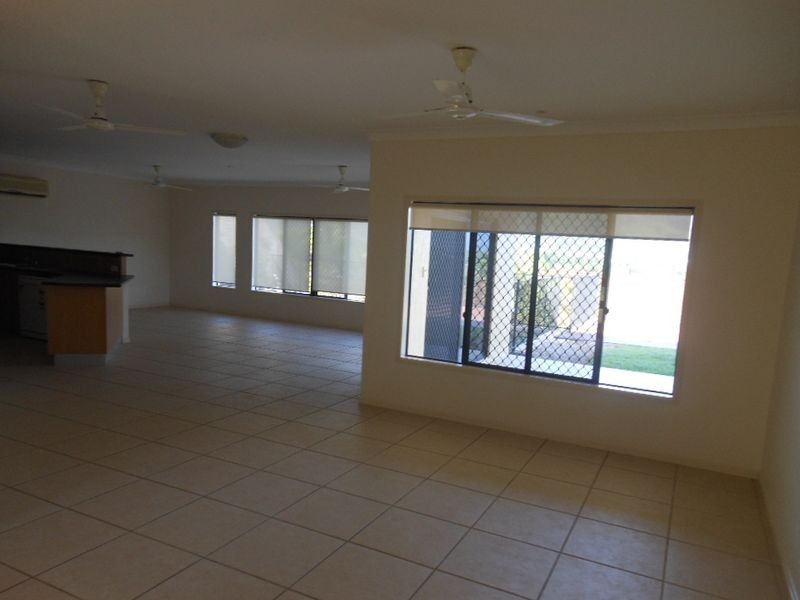 17 Findlay Street, Brinsmead QLD 4870