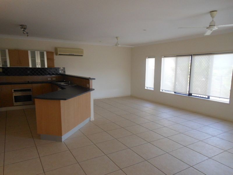17 Findlay Street, Brinsmead QLD 4870