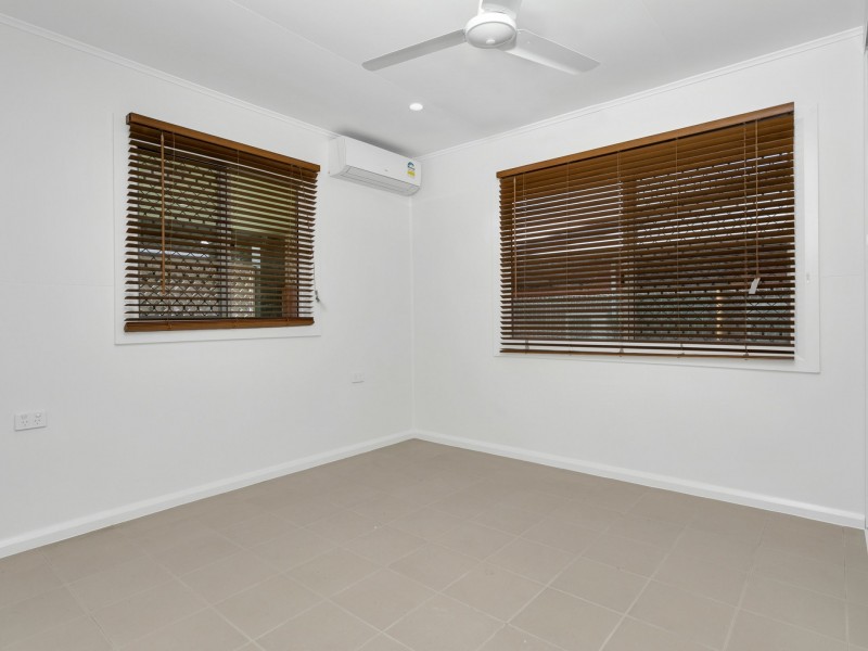 36 Curtin Street, Westcourt QLD 4870