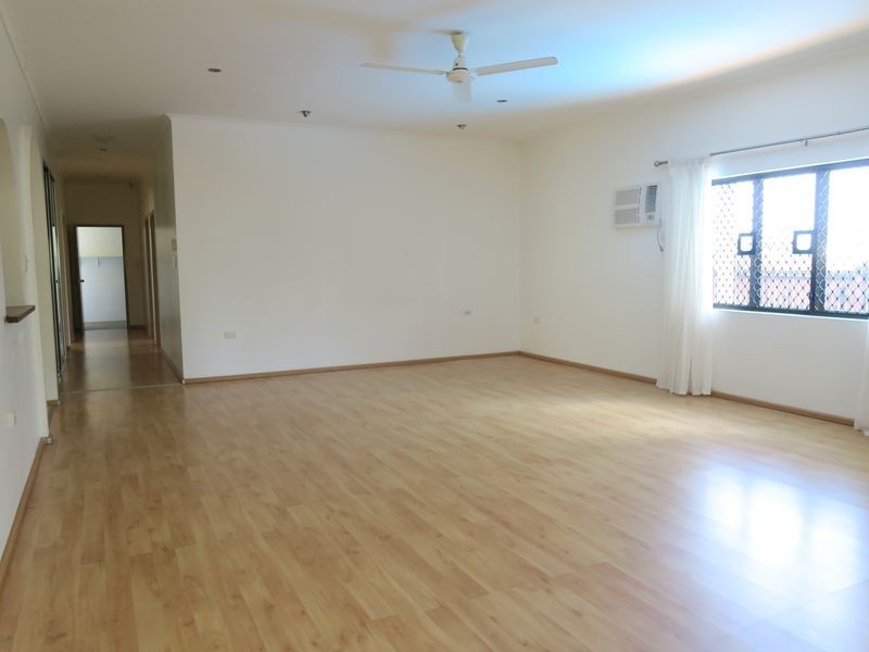 2 Anivas Street, Freshwater QLD 4870