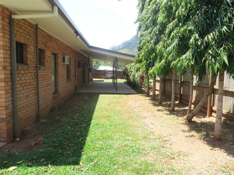 2 Anivas Street, Freshwater QLD 4870