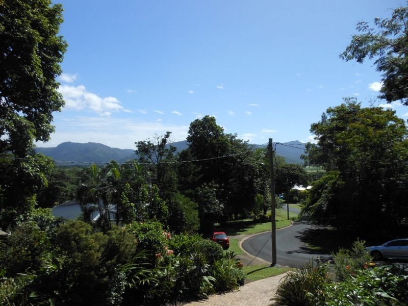 22 Down Street, Freshwater QLD 4870