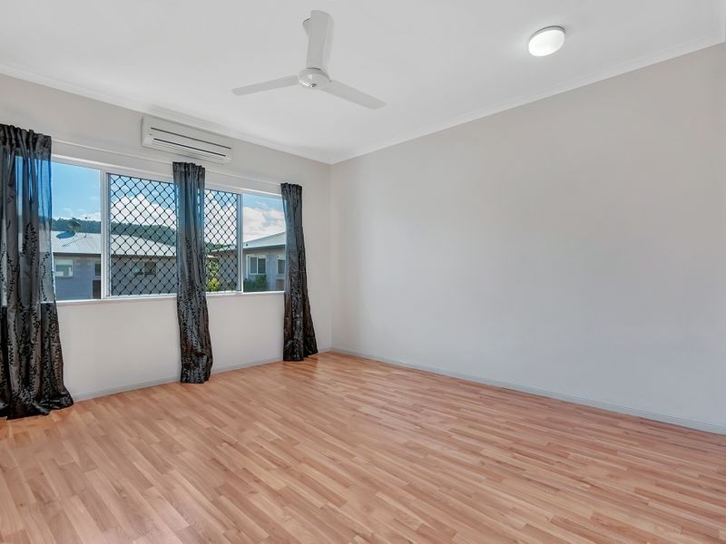 3 2 Grantala Street, Manoora QLD 4870