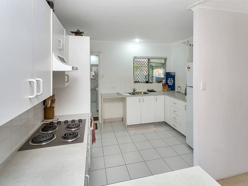 20 Ponticello Street, Whitfield QLD 4870