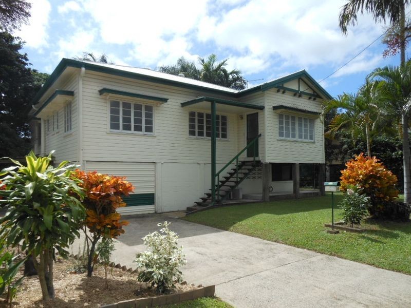 16 Atkinson Street, Manunda QLD 4870