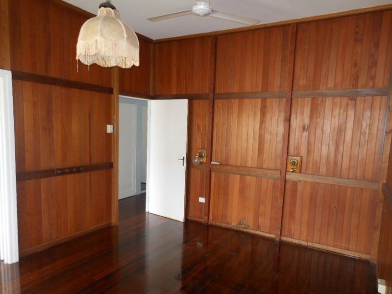 16 Atkinson Street, Manunda QLD 4870