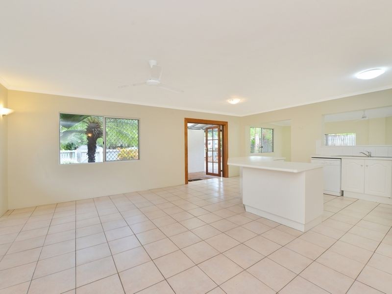 7 Clemson Avenue, Edge Hill QLD 4870