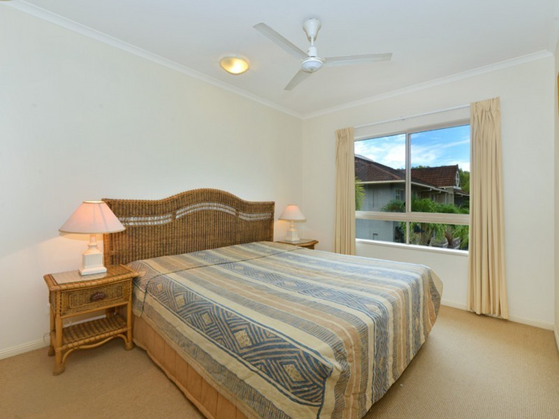 716/2 Greenslopes Street, Cairns North QLD 4870