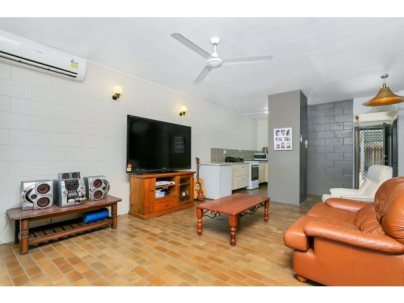 3/1 Pioneer Street, Manoora QLD 4870