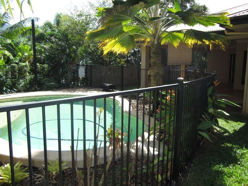 58 Fairley Street, Redlynch QLD 4870